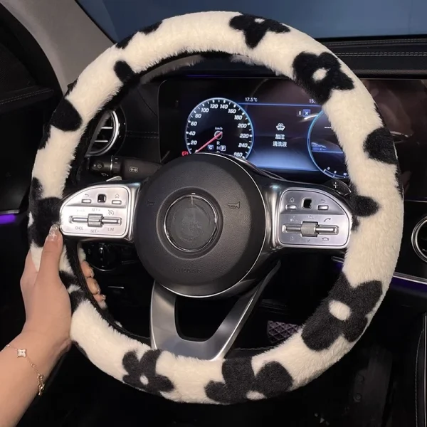 38CM Winter Car Steering Wheel Cover Plush Warm Lint Fashion Cute Product Interior Accessories for Woman Girls Female Driver